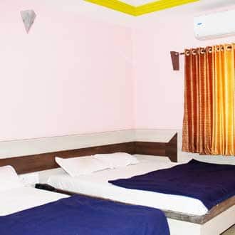 Hotel Sai Laxmi Rahata, Shirdi 2